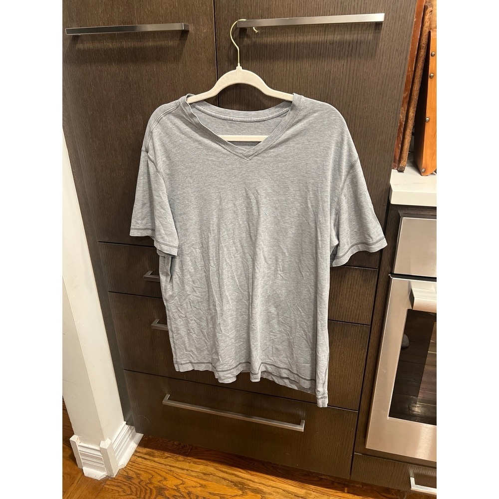 Lululemon men's gray tshirt size 2XL